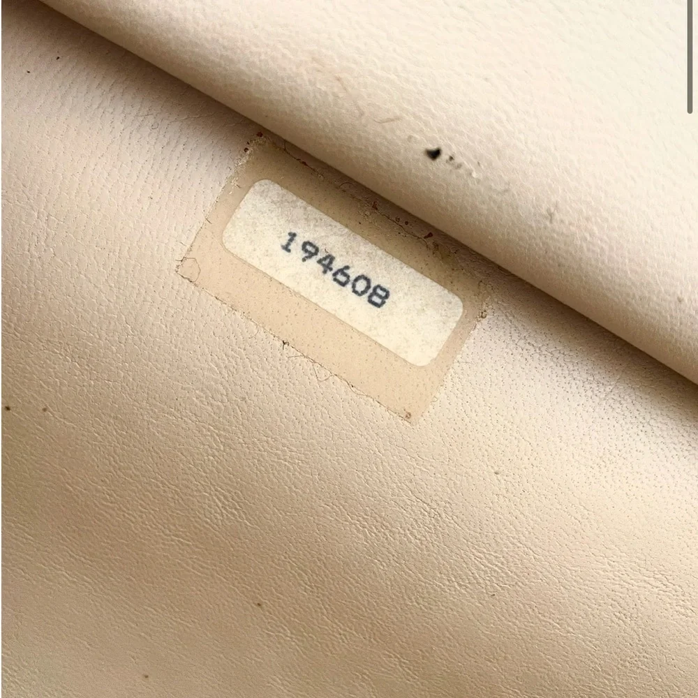 Chanel Full Flap Vintage Lambskin - Picture 6 of 10